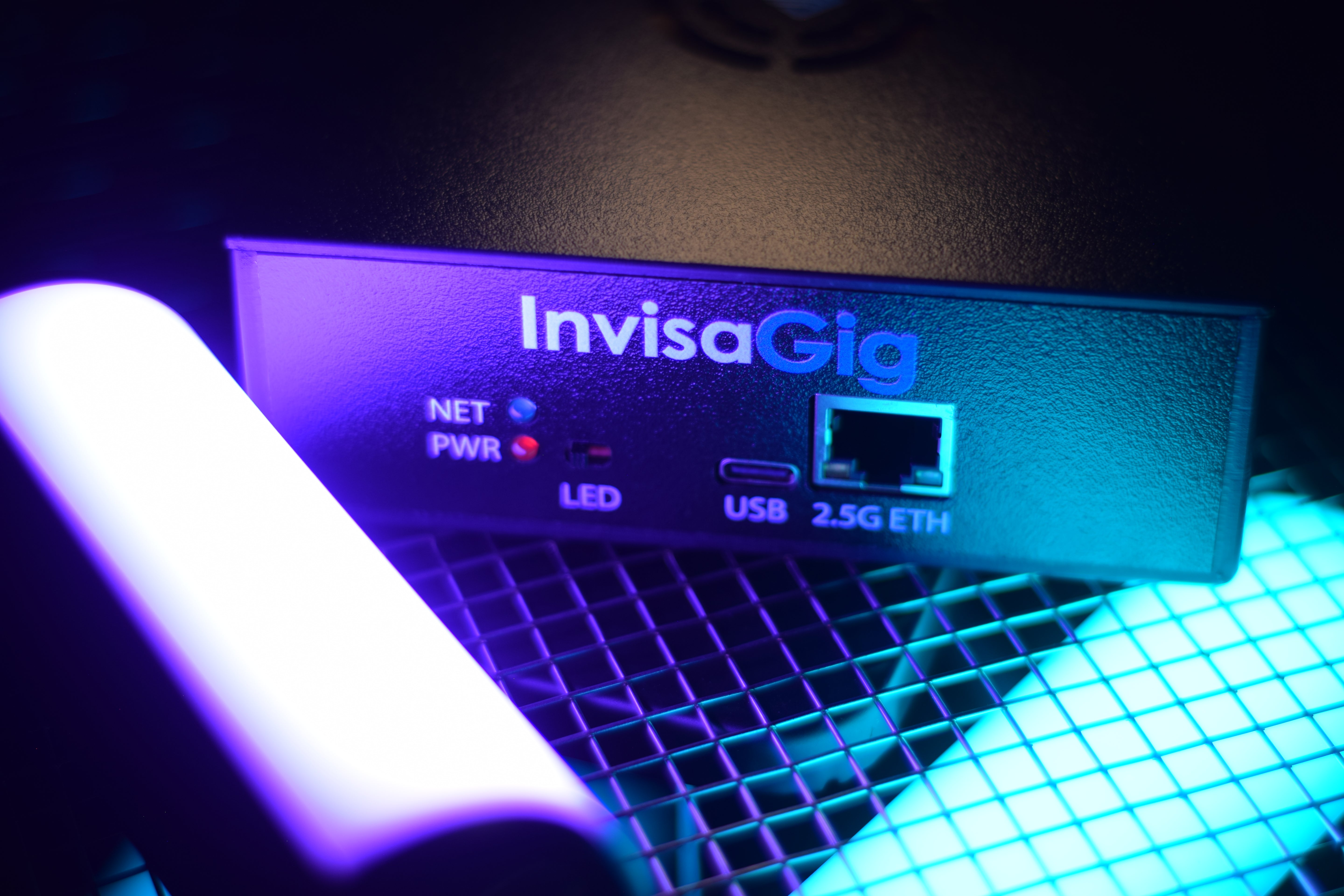 InvisaGig 5G Wireless High Speed Modem System | Super Simple, Crazy Fast | HW v1.2